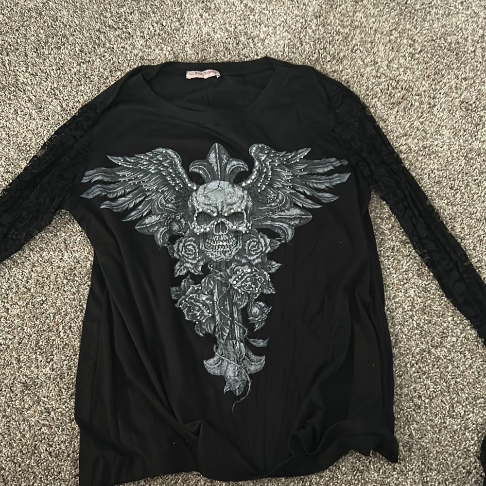 Black Lace Sleeved Skull Shirt